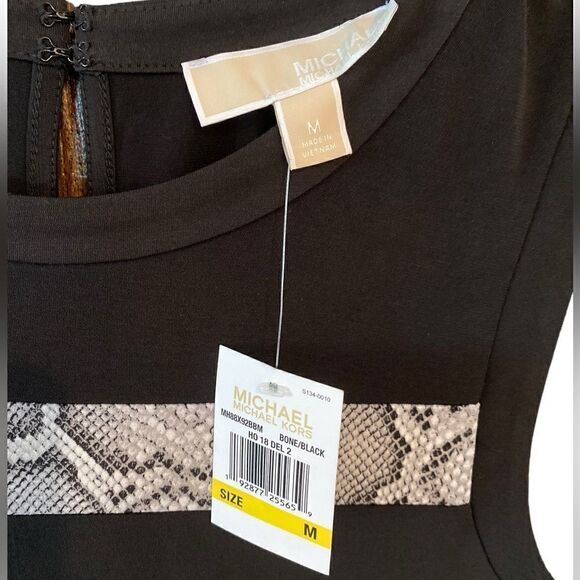Michael Kors NWT Sz M Black Snake Print Stripe Fit & Flare with Kick Hem Dress - Picture 6 of 7